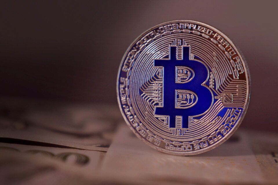 Currency future money