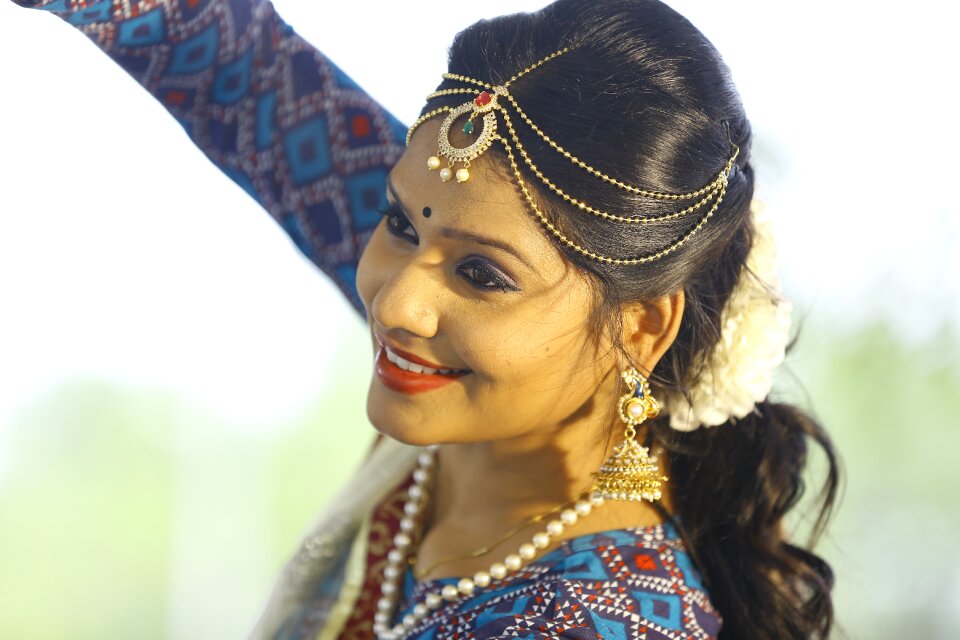 Solo dancer traditional dancer cultural dancer