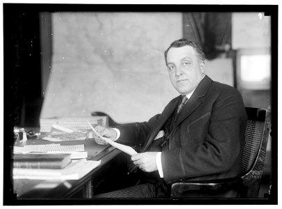 INGRAHAM, WILLIAM MOULTON. ASST. SECRETARY OF WAR, 1916-1917. AT DESK LCCN2016867066