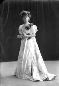 Inez Kihlberg, dancer, in unknown performance - SMV - GK024