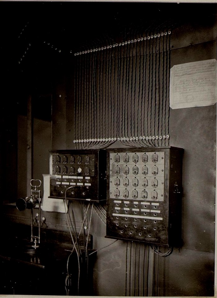 Infanterieumschalter in der Telefonzentrale Soca. (BildID 15482692)