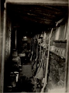 Infanterie Deckung mit Schiesscharte am SCHIEBRIEGEL. Aufgenommen am 18. Juli 1916. (BildID 15478227)