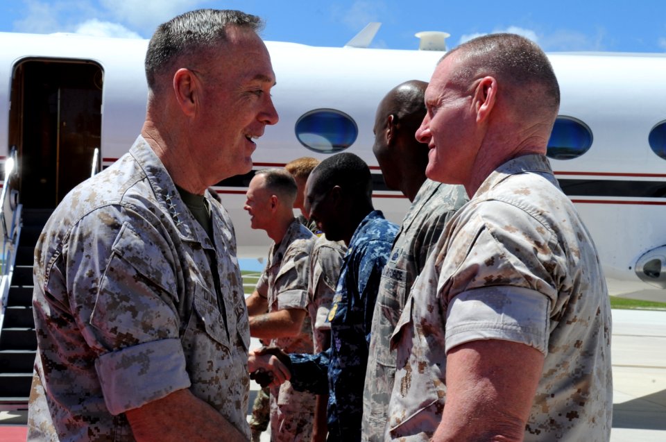 Iwo Jima commemoration ceremony 150320-N-ZB122-004