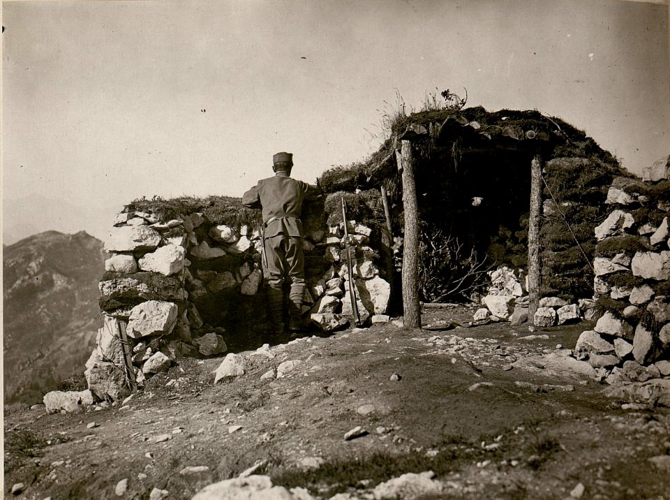 Infanteriestellung am Maldatschen. 21-VIII.1918. (BildID 15803394)