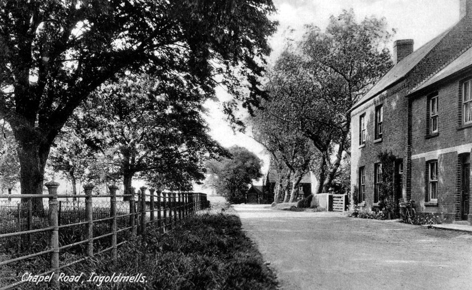 Ingoldmells, Chapel Road c.1910-20