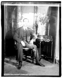 J. Bruce Kremer LCCN2016827372