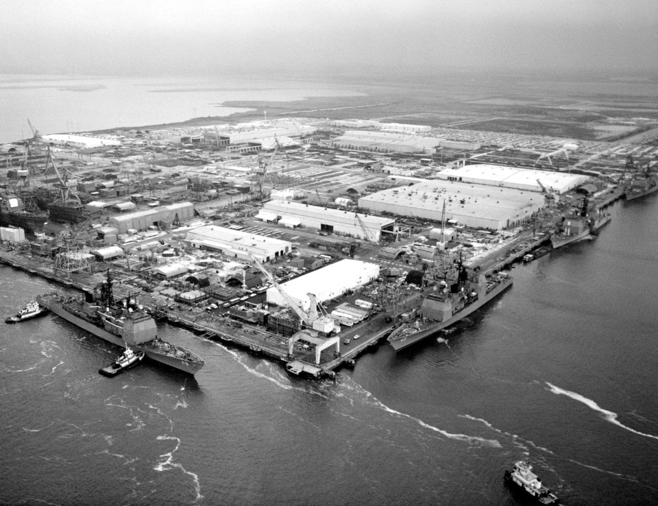 Ingalls Shipbuilding 1985