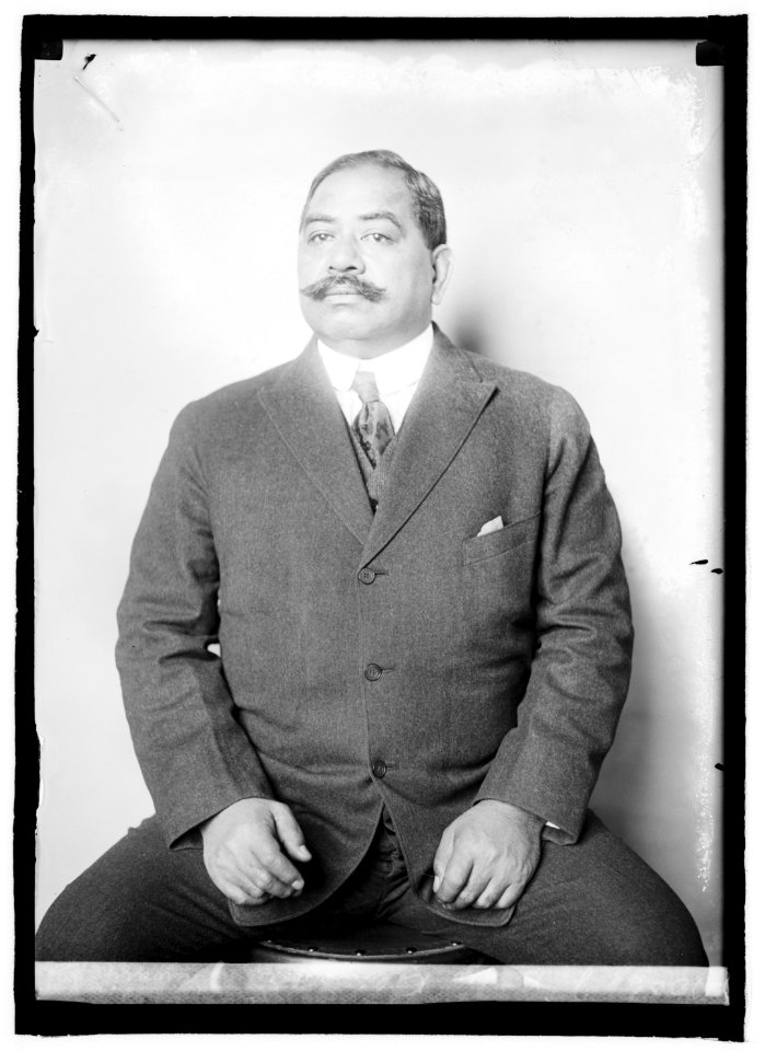 J. Kuhio Kalamanole (sic), Hawaii (Congressional delegate Prince Jonah Kuhio Kalanianaole) LCCN2016822187