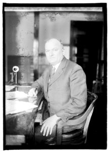 J.C. Wright, (4-24-22) LCCN2016846286