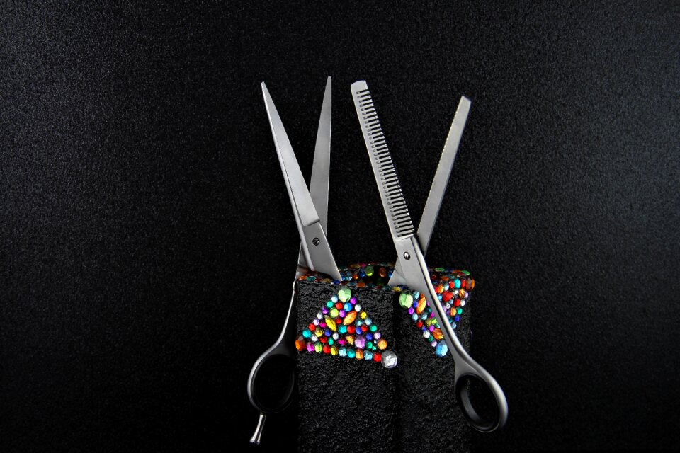 Work black background salon