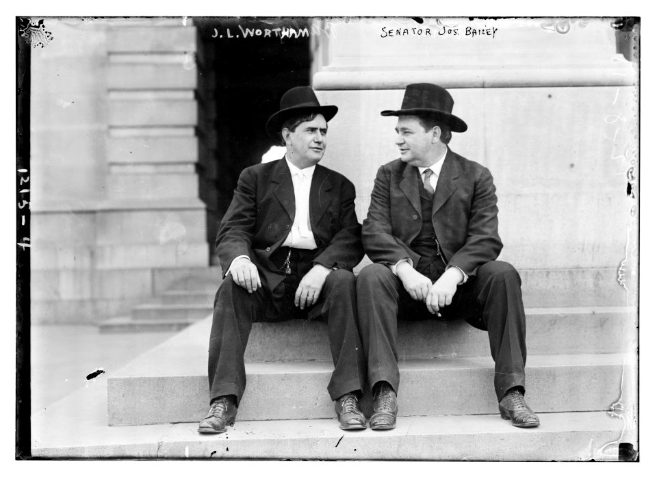 J.L. Wortham (left) and Senator Joe Bailey LCCN2014686227