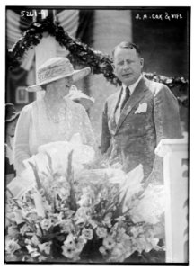J.M. Cox & wife LCCN2014711172