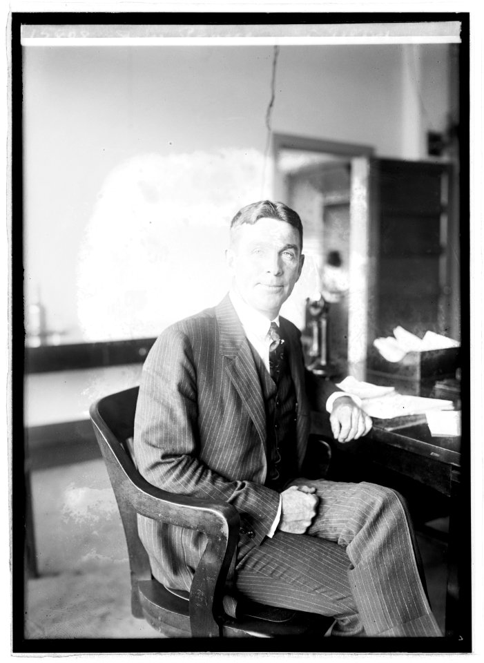 J.W. Powell, 9-8-21 LCCN2016845642