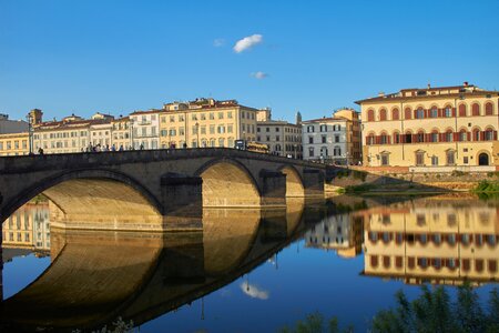 Bridge waters tuscany photo