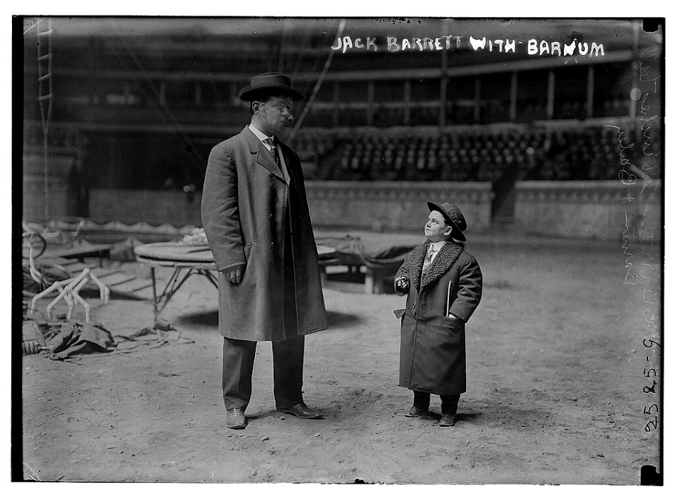 Jack Barrett (i.e., Barnett) with Barnum LCCN2014691049