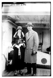Jack Leon & wife LCCN2014717253
