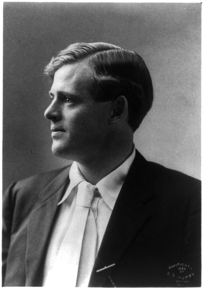 Jack London, left profile portrait LCCN2016649420