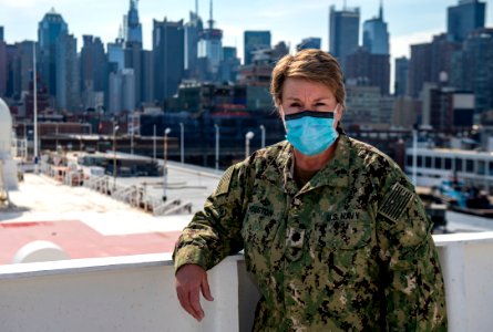 Jacksonville, Fla. Native Serves Aboard Comfort (49770822017)