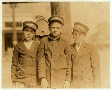 Jacksonville, Florida, Messenger boys. (See Report of E.F. Brown and Lewis W. Hine.) LOC nclc.03850