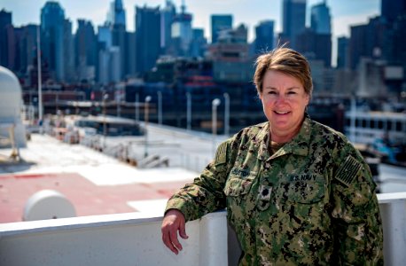 Jacksonville, Fla. Native Serves Aboard Comfort (49770497091)