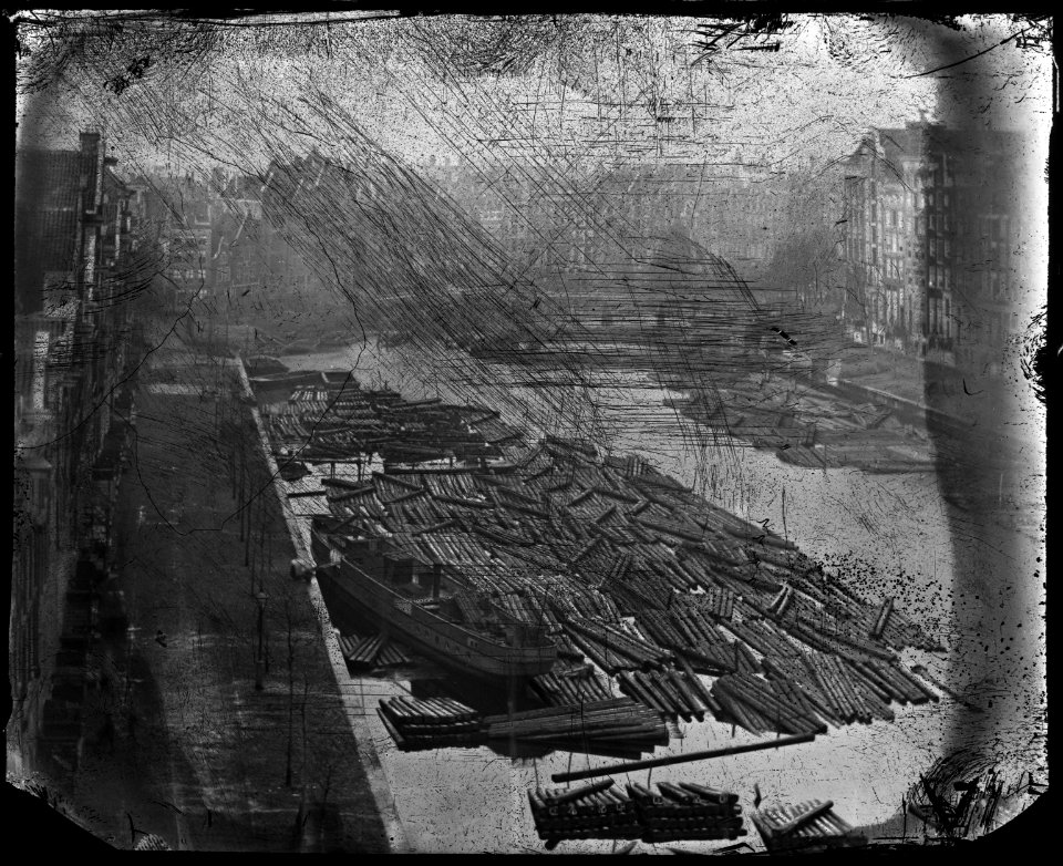 Jacob Olie (1863) - Oude Waal 34, 33, 32 enz. (links, v.l.n.r.)