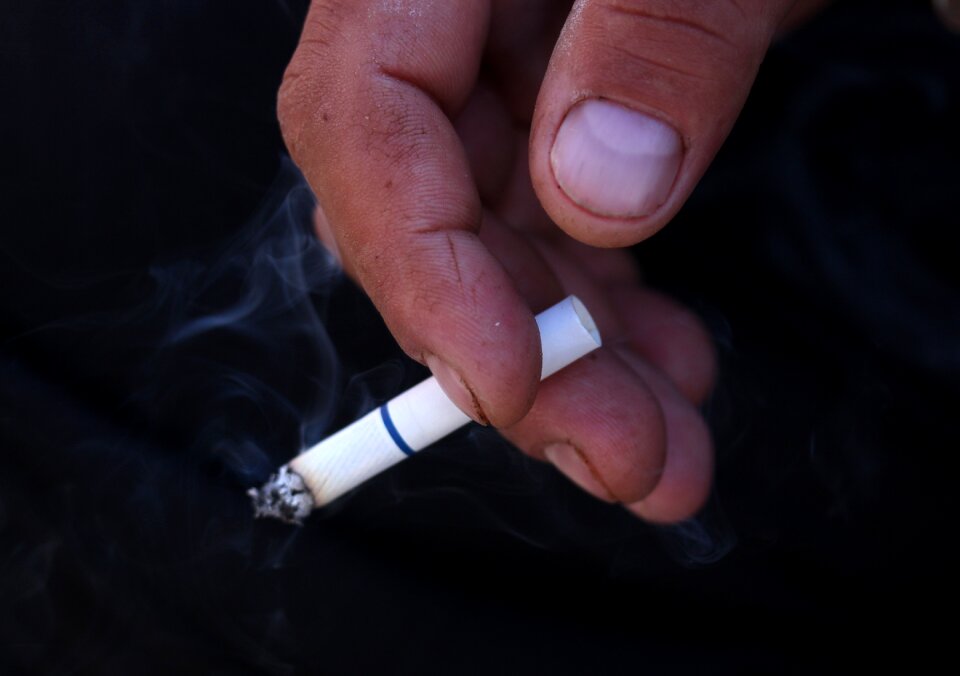 Smoking hand disease