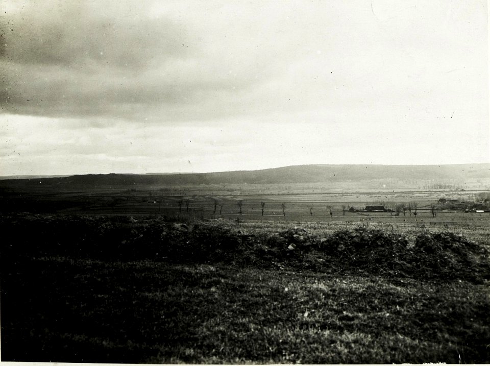 Krylos, Blick gegen Westen. (BildID 15591517)