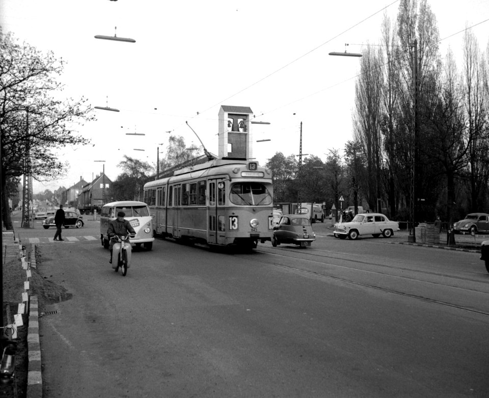 KS tram line 13 on Jyllingevej 02