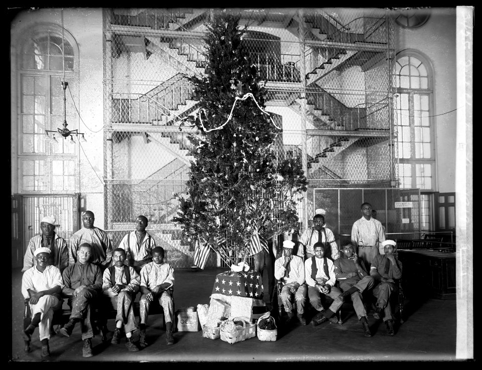 Jail Christmas tree, 1919 LCCN2016851378