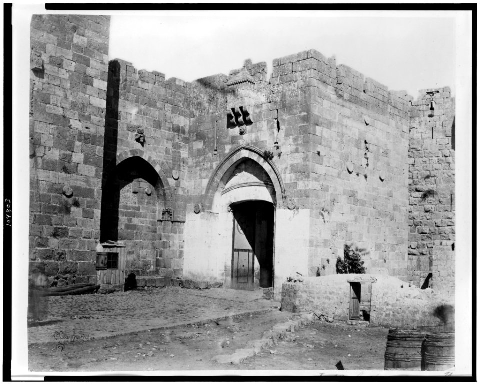 Jaffa gate) - P. Bergheim LCCN92500554
