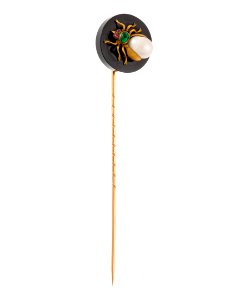 Kråsnål av agat med insekt i guld, ädelstenar och pärlor, 1860-tal - Hallwylska museet - 110586