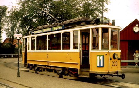 KS line 11 at Husum Torv 1