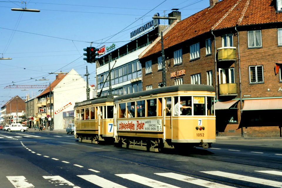 KS tram line 7 at Husum Torv
