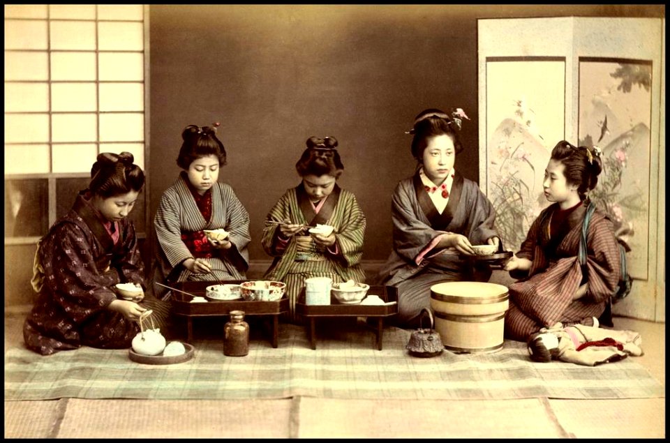 Kusakabe Kimbei - 194 Eating. Dinner (large)