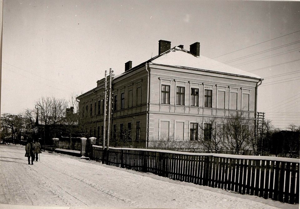 Kuty 7.Armeekmdo Gebäude (BildID 15720403)