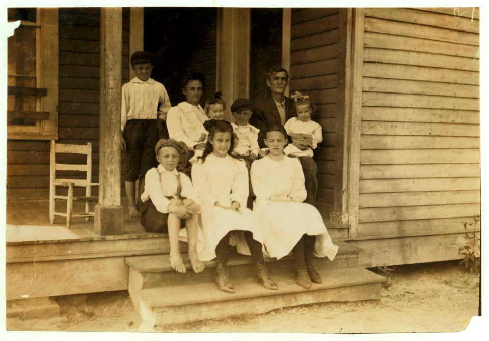 Kuyrkendall family, recently from farm. Three children in front row (one ten and one twelve) and one boy not here, work in Magnolia Cotton Mills, Magnolia, Miss. See also 2096. LOC nclc.02089
