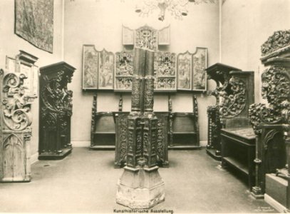 Kunstpalast, Räume Kunsthistorische Ausstellung 3, Foto Otto Renard, 1902
