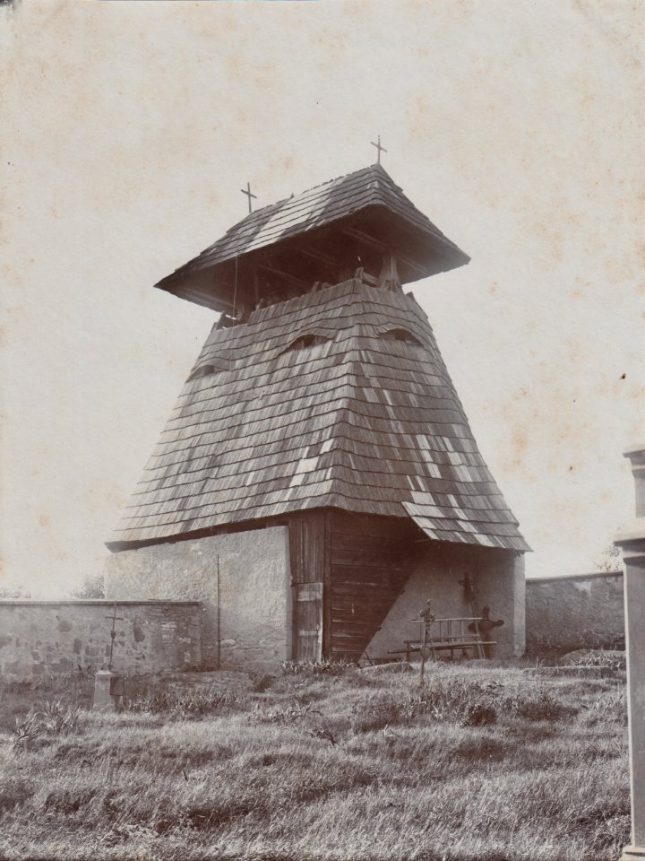 Kvílice bell tower (Duras)