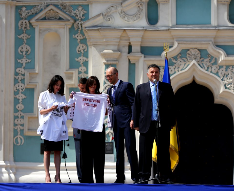 Kyiv Patrol Police Oath Ceremony, July 4, 2015 (19219252770)