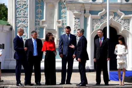 Kyiv Patrol Police Oath Ceremony, July 4, 2015 (19411007001)