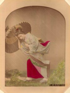 Kusakabe Kimbei - 16 Girl in Heavy Storm