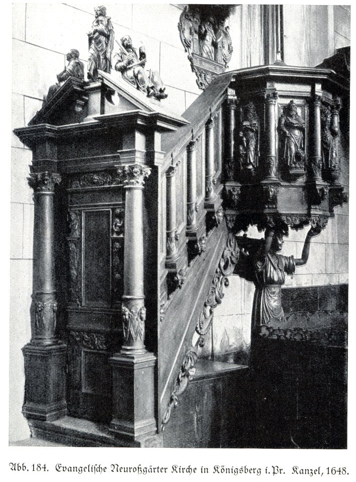 Königsberg, Evangelische Neuroßgärter Kirche, Kanzelkörper mit Engel und Tür