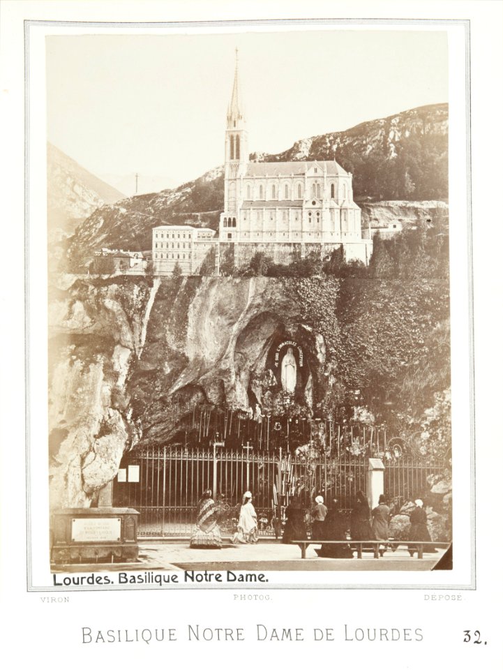 Kyrka i Lourdes, 1800-tal - Hallwylska museet - 107491