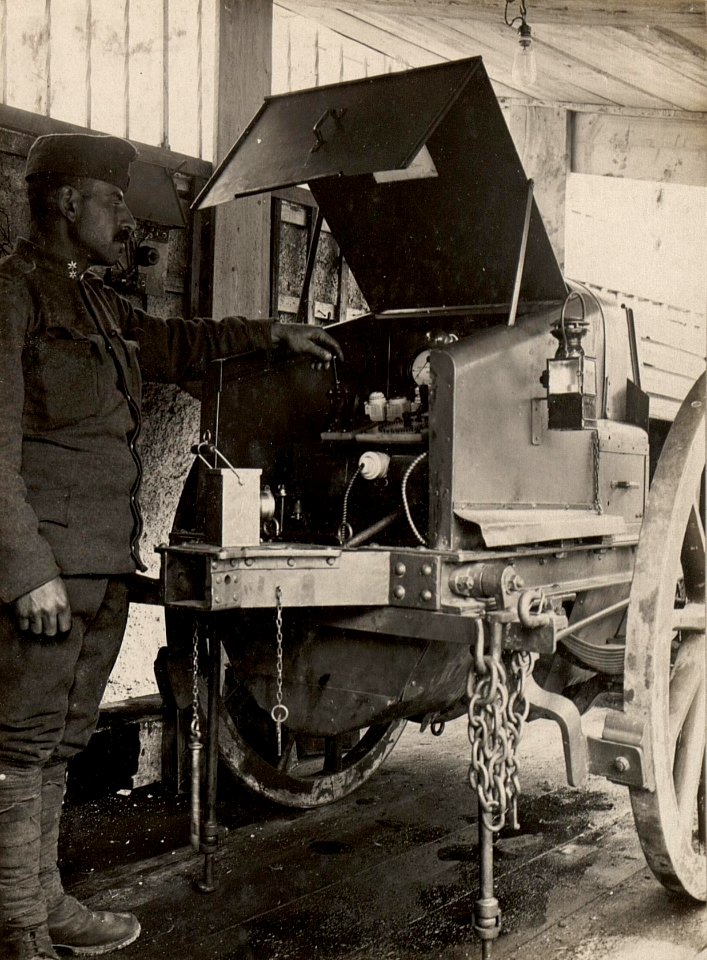 Kötschach Elektrozug, 226-15 Ka. Schalttafel, aufgenommen am 30. April 1916 (BildID 15473703)