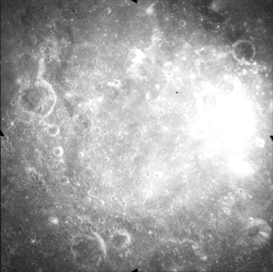 Kästner crater AS15-M-1754