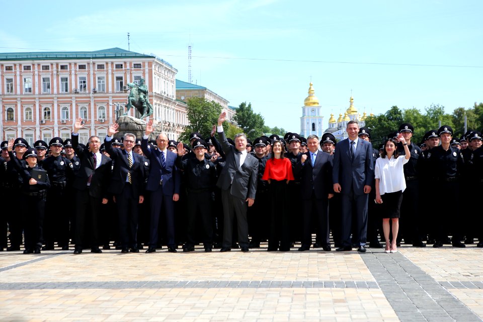 Kyiv Patrol Police Oath Ceremony, July 4, 2015 (19219270408)