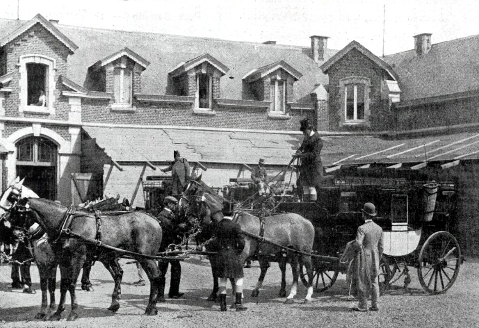 L'attelage d'apparat du baron Étienne van Zuylen van Nyevelt de Haar en juillet 1898 au château royal d'Ardenne