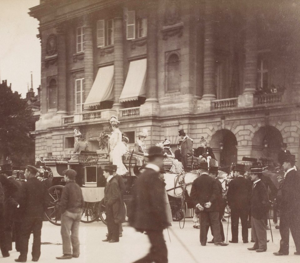 L'automobile Club de France en 1898 (place de la Concorde)