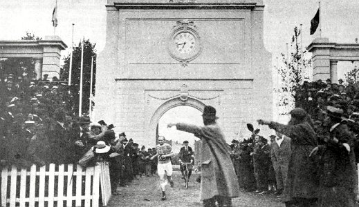 L'arrivée du marathon, aux JO d'Anvers en 1920