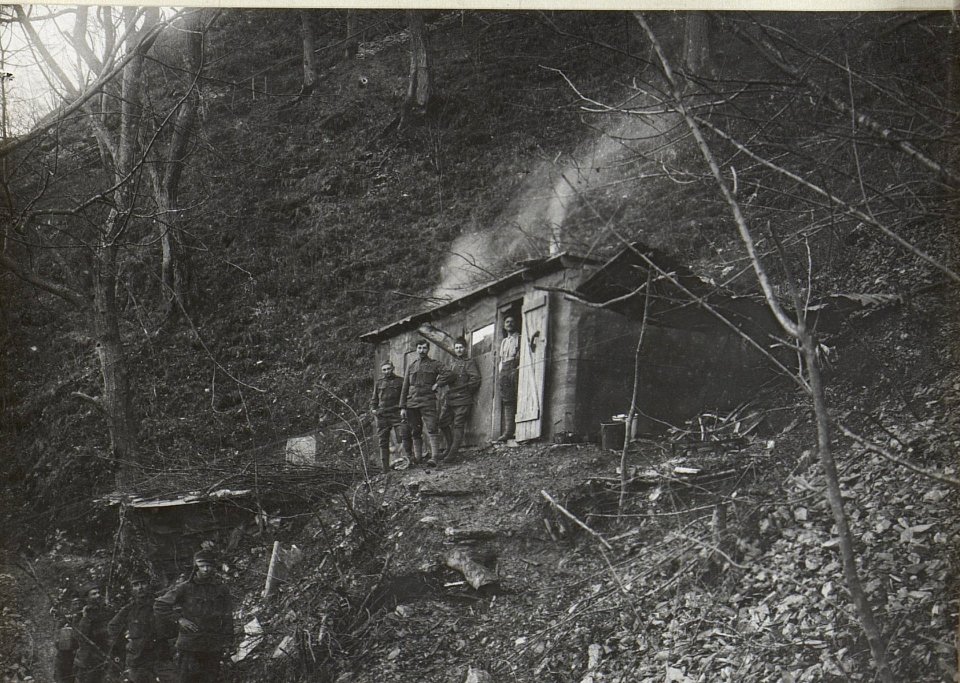 Küche in Stellungen Rgmt. 119 Unte Monte-Tomba. (BildID 15668396)